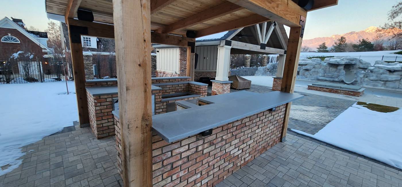 After: outdoor kitchen island detail