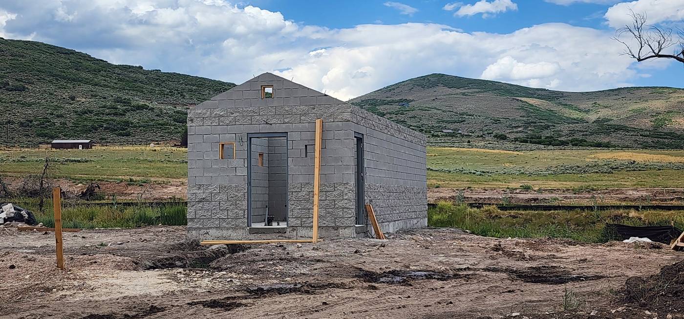 Concrete block utility building